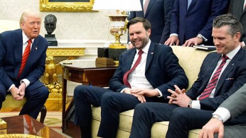 El Gobierno de Trump revela a periodista plan de ataque a Yemen