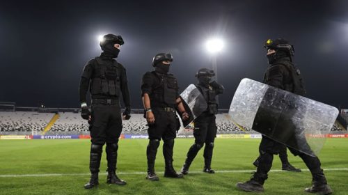 Chile: imputaron a un carabinero por la muerte de dos simpatizantes de Colo Colo antes del partido contra Fortaleza