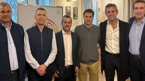 Los radicales con peluca se suman a un interbloque con los libertarios para blindar los vetos de Milei