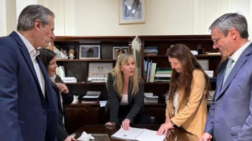 La lista de Bahl y Michel exhibe el respaldo de importantes dirigentes nacionales del peronismo