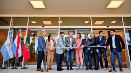 Frigerio inauguró el aeropuerto de Concordia