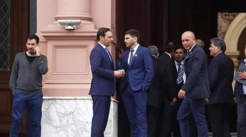 Los gobernadores desafían a Milei con una foto y rechazan sumarse al gobierno