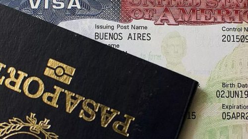Aseguran que EEUU reconsidera el acuerdo para que los argentinos puedan viajar sin visa