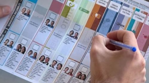 Multarán a quienes se saquen fotos con su voto en las elecciones