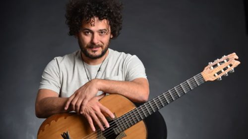 Raly Barrionuevo cierra, este domingo, la XXIII edición de la feria del libro en Chajarí