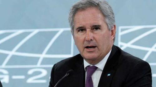 Quirno viaja a cerrar el acuerdo con EEUU y sin Milei al G20