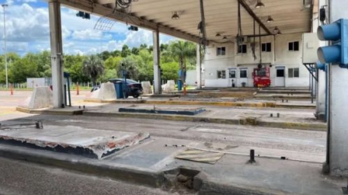 Demolieron las viejas cabinas de peaje de Yeruá y comienzan a construir las nuevas