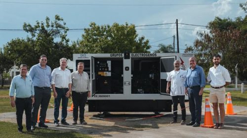 El hospital de Chajarí recibió un nuevo grupo electrógeno para potenciar sus servicios El hospital de Chajarí recibió un nuevo grupo electrógeno para potenciar sus servicios