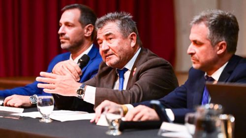 Roncaglia encabezó una jornada clave sobre narcotráfico y contrabando en Gualeguaychú