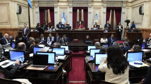 Por un cambio, la baja de edad de imputabilidad se debatirá el mismo día que la reforma laboral