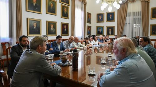 El proyecto de reforma previsional se presentó ante gremios