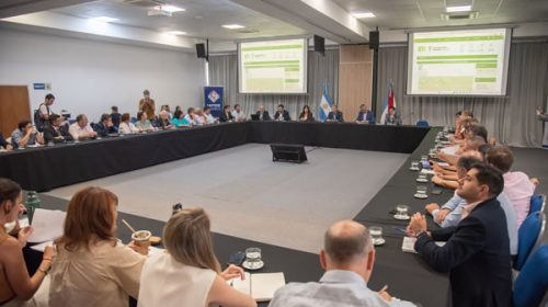 Frigerio dialogó con legisladores provinciales sobre la reforma previsional