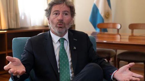 El ministro de Justicia nombró a su hermano como jefe de Gabinete