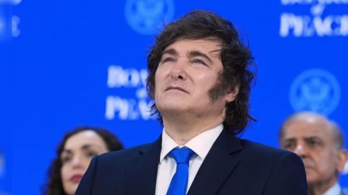 Imagen de Milei en picada: baja 13 puntos desde enero y queda detrás de tres opositores