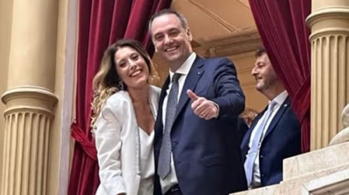 A la espera de su declaración jurada, Adorni (como su mujer) se adhirió al régimen de Inocencia Fiscal