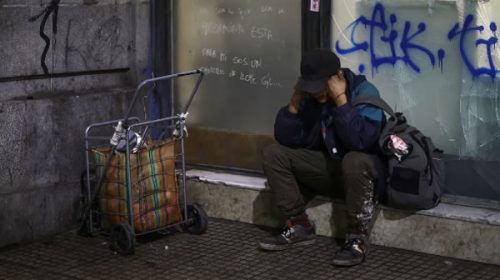 Crece el endeudamiento por desempleo entre jóvenes de barrios populares